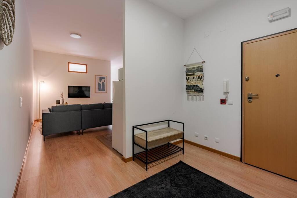 Modern Studio Near Metro Station Senhora da Hora Exterior photo