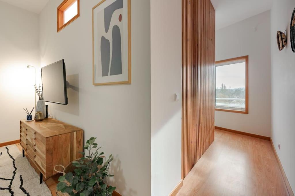Modern Studio Near Metro Station Senhora da Hora Exterior photo